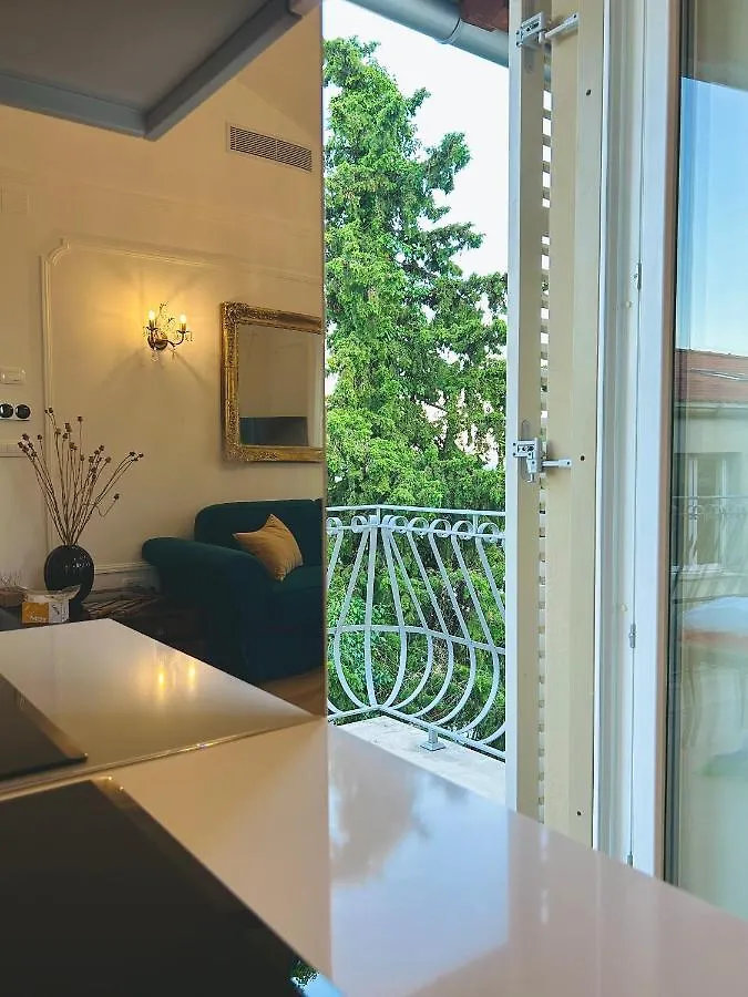 Villa Gianni - Lux Apt Vienna - 5 Stars Lovran
