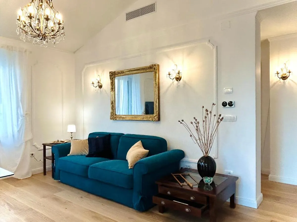 Villa Gianni - Lux Apt Vienna - 5 Stars Lovran Croatia