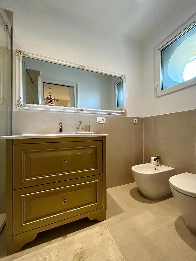 Villa Gianni - Lux Apt Vienna - 5 Stars Lovran